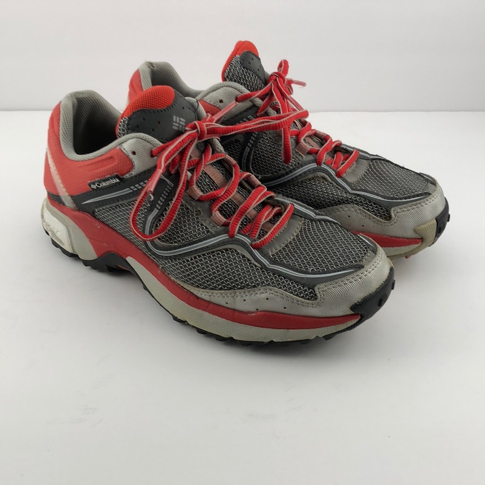 Columbia Techlite Hikers